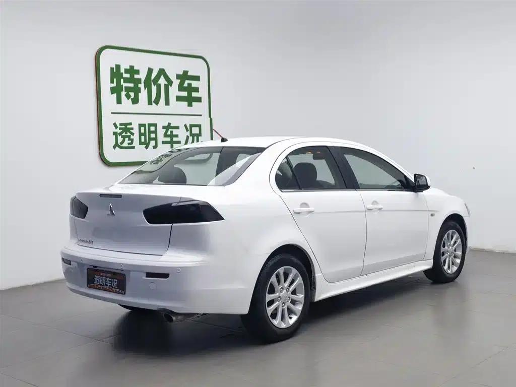 Lancer EX 2012 Lunar New Year Edition 1.8L CVT Comfort — миниатюра 2