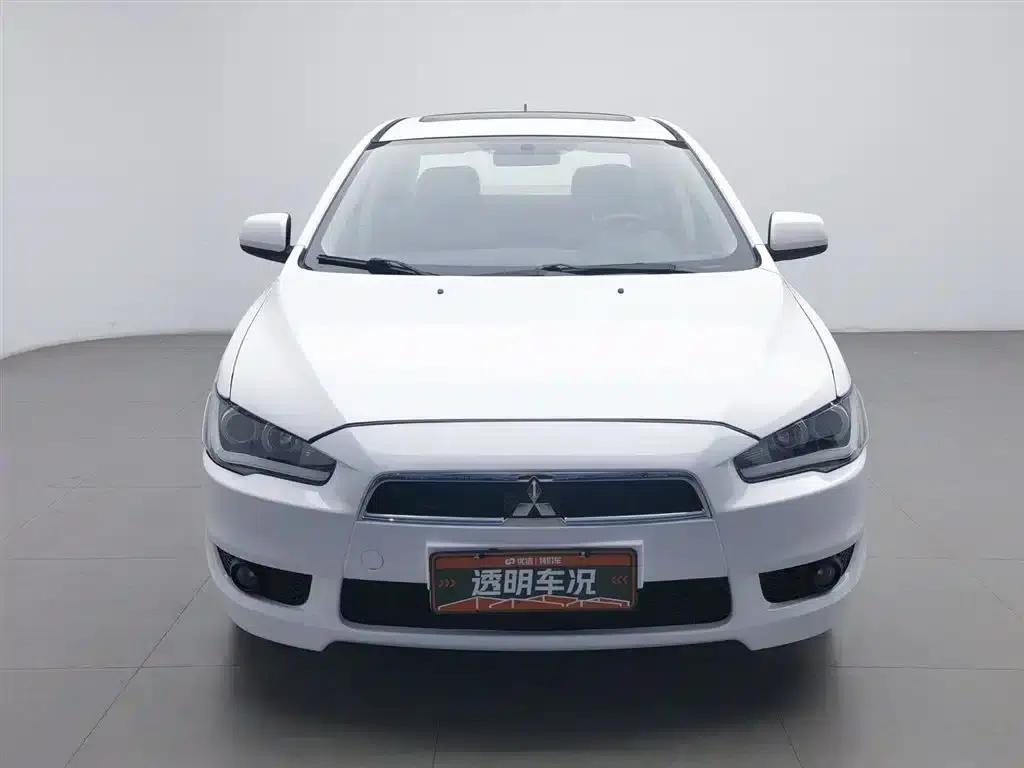 Lancer EX 2012 Lunar New Year Edition 1.8L CVT Comfort — миниатюра 3
