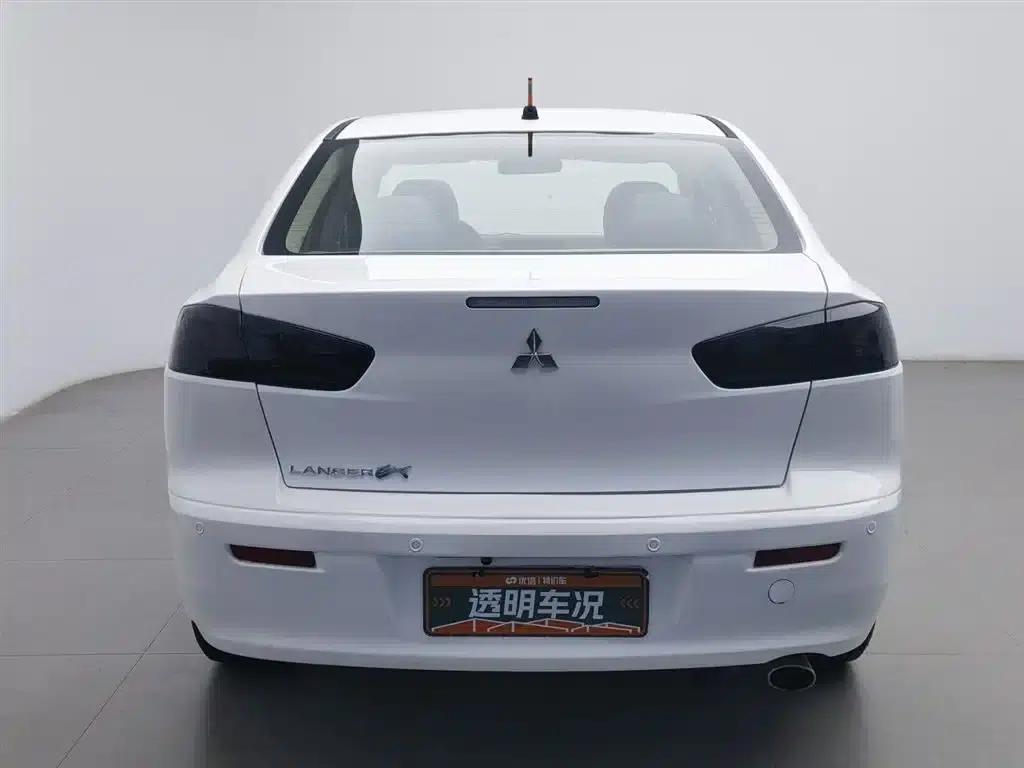 Lancer EX 2012 Lunar New Year Edition 1.8L CVT Comfort — миниатюра 4