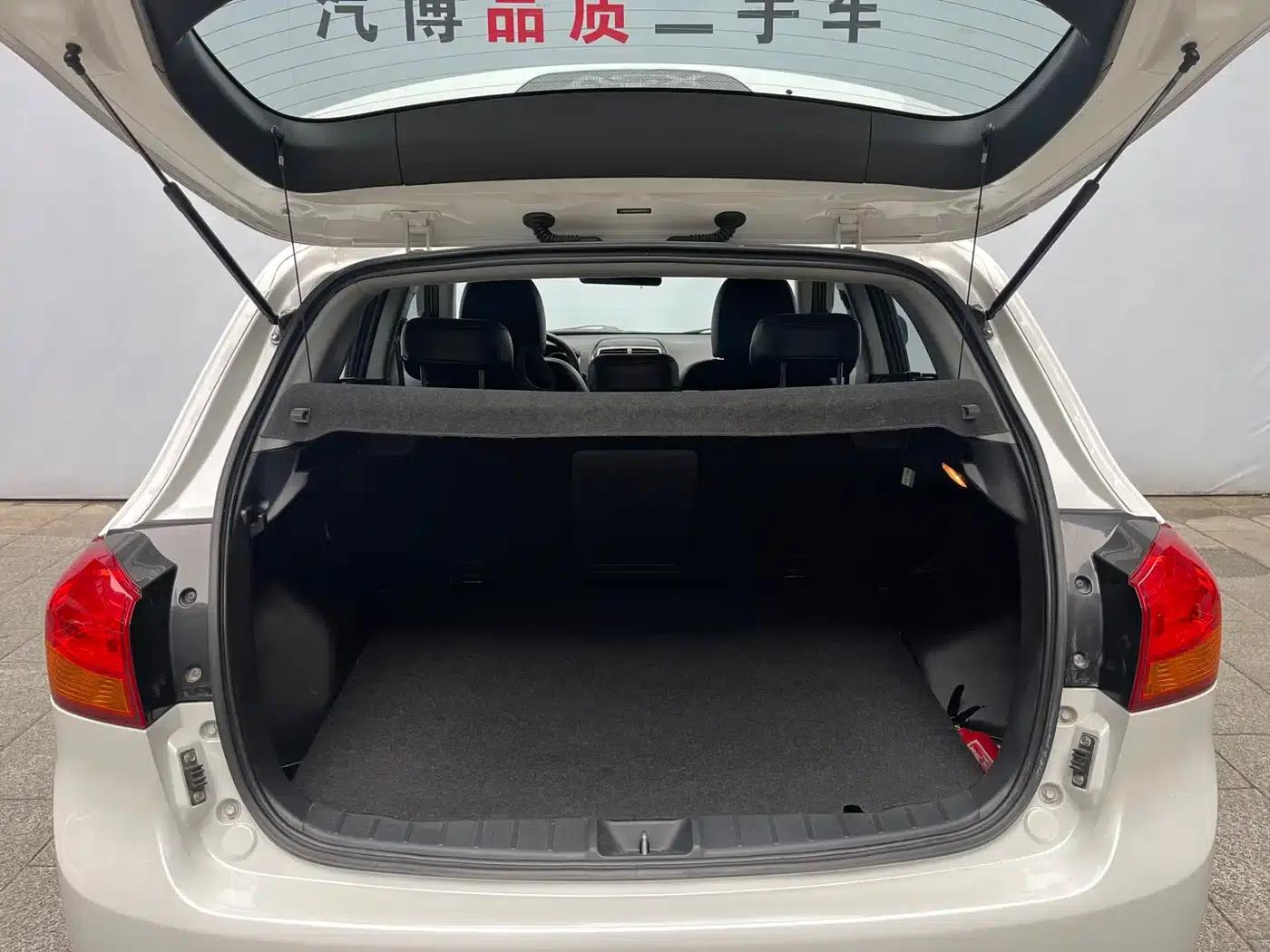 2013 ASX 2.0L CVT 2WD Elite Edition — миниатюра 10