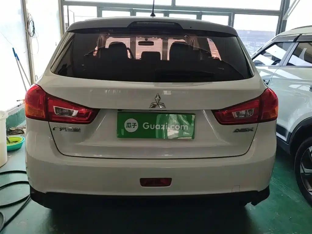 2013 ASX 2.0L CVT 2WD Elite Edition — миниатюра 6