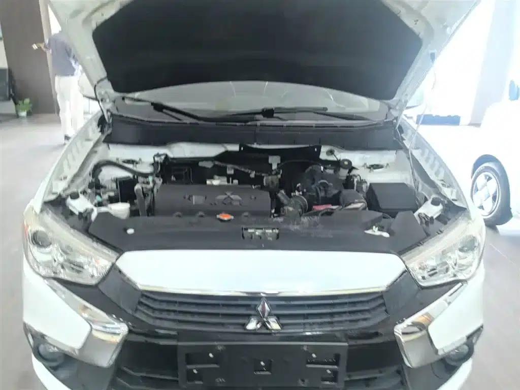 2020 ASX 2.0L CVT Smart Edition — миниатюра 20