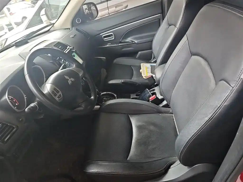 2018 ASX 2.0L CVT 2WD Premium Edition — миниатюра 15