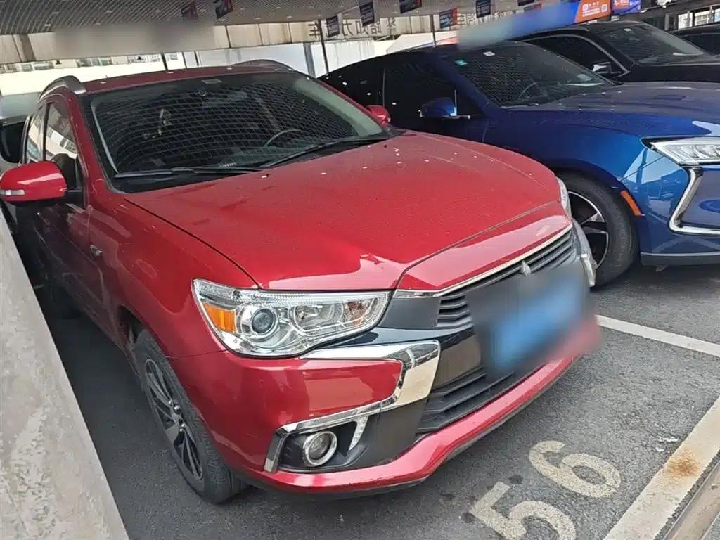 2018 ASX 2.0L CVT 2WD Premium Edition — миниатюра 4