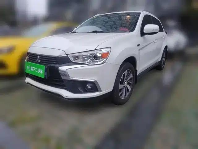 2016 ASX 2.0L CVT 2WD Navigator Edition