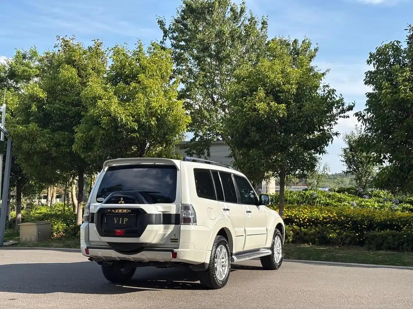 2019 Pajero V97 (Imported) 3.8L Middle East Version — миниатюра 5