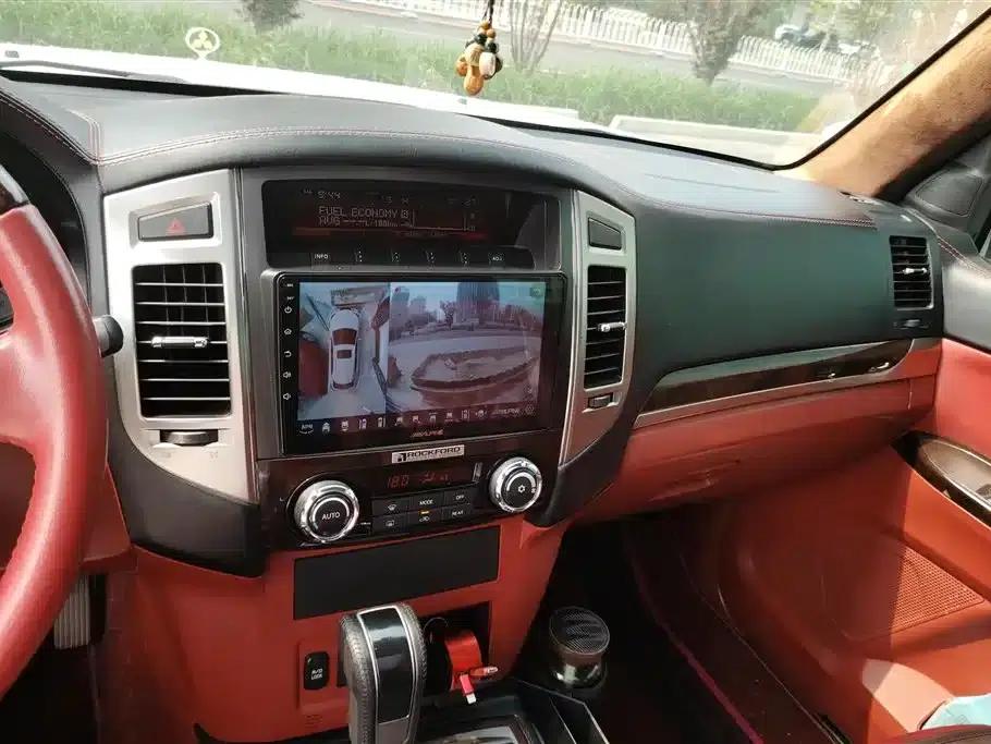 2019 Pajero (Imported) 3.8L Automatic — миниатюра 13