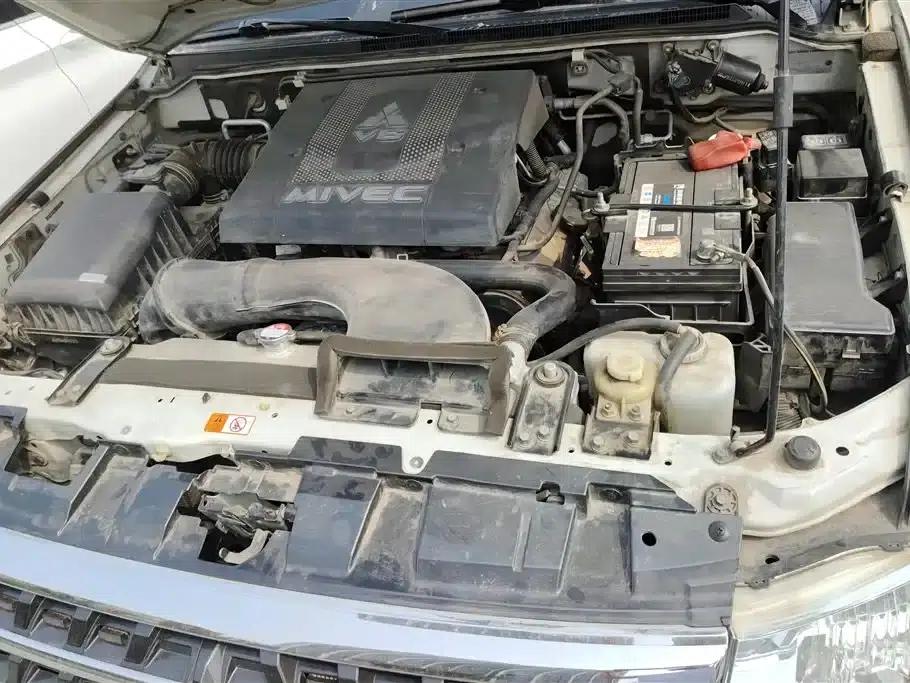 2019 Pajero (Imported) 3.8L Automatic — миниатюра 10