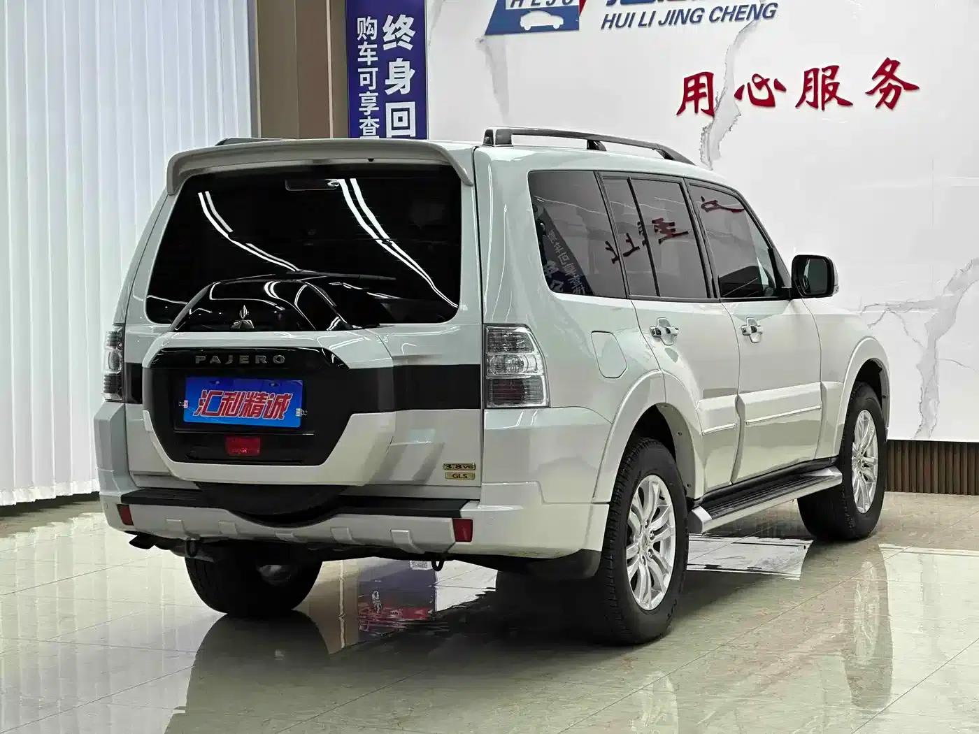 2018 Pajero V97 (Imported) 3.8L GLS Middle East Version — миниатюра 6