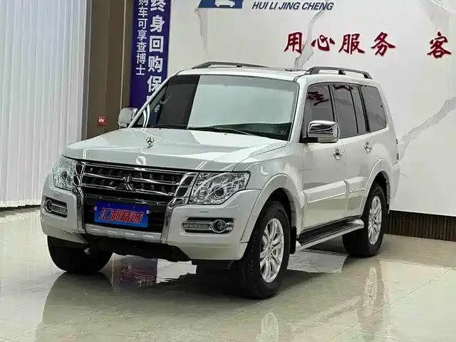 2018 Pajero V97 (Imported) 3.8L GLS Middle East Version