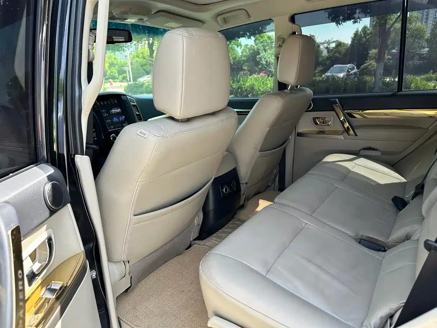 2018 Pajero V97 (Imported) 3.8L Middle East Version — миниатюра 11