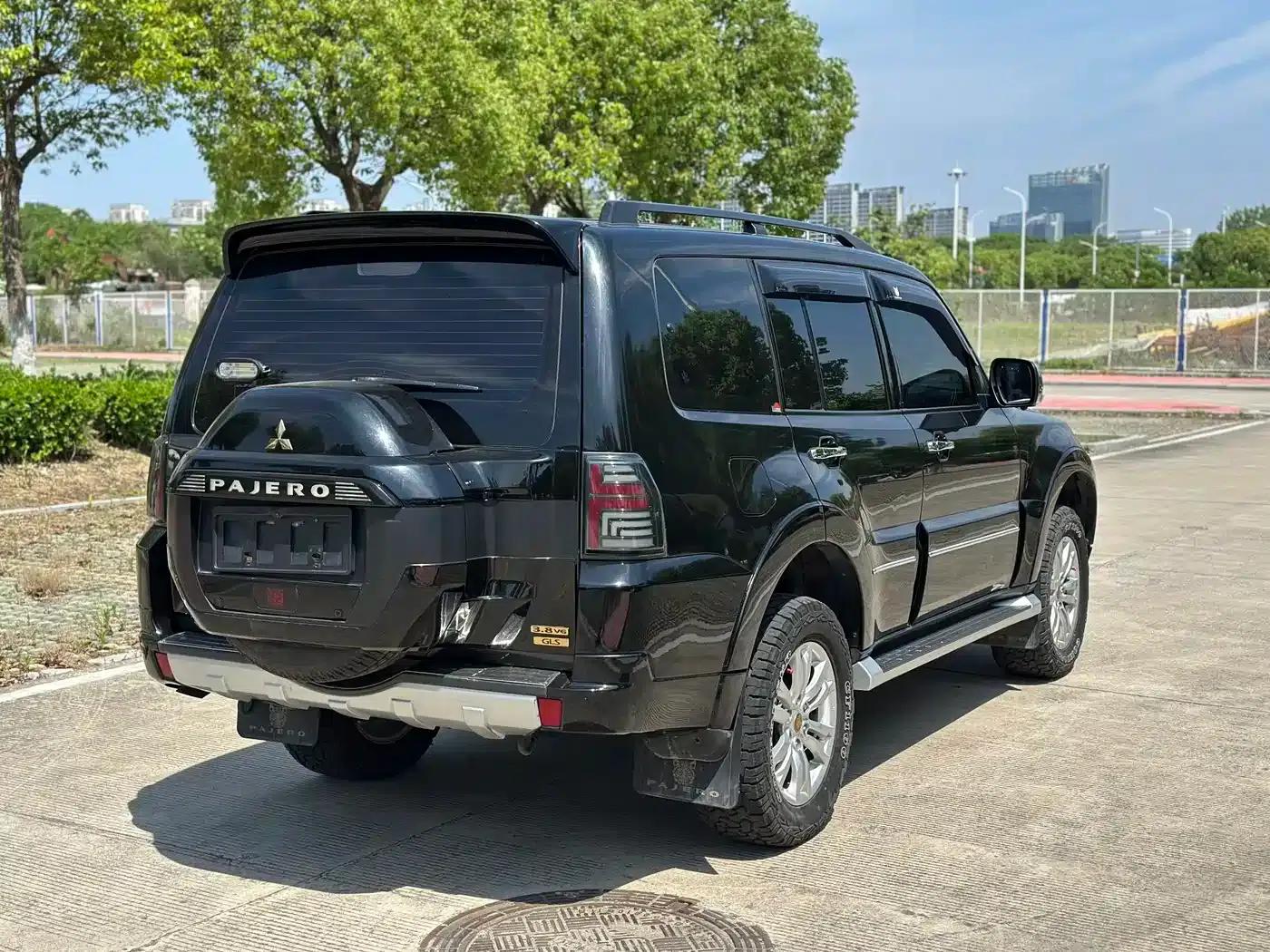 2018 Pajero V97 (Imported) 3.8L Middle East Version — миниатюра 7