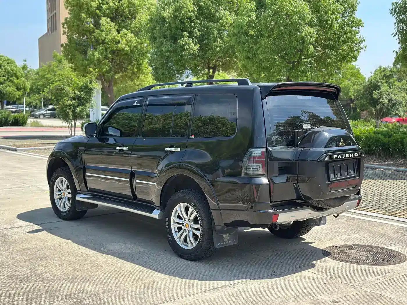2018 Pajero V97 (Imported) 3.8L Middle East Version — миниатюра 8