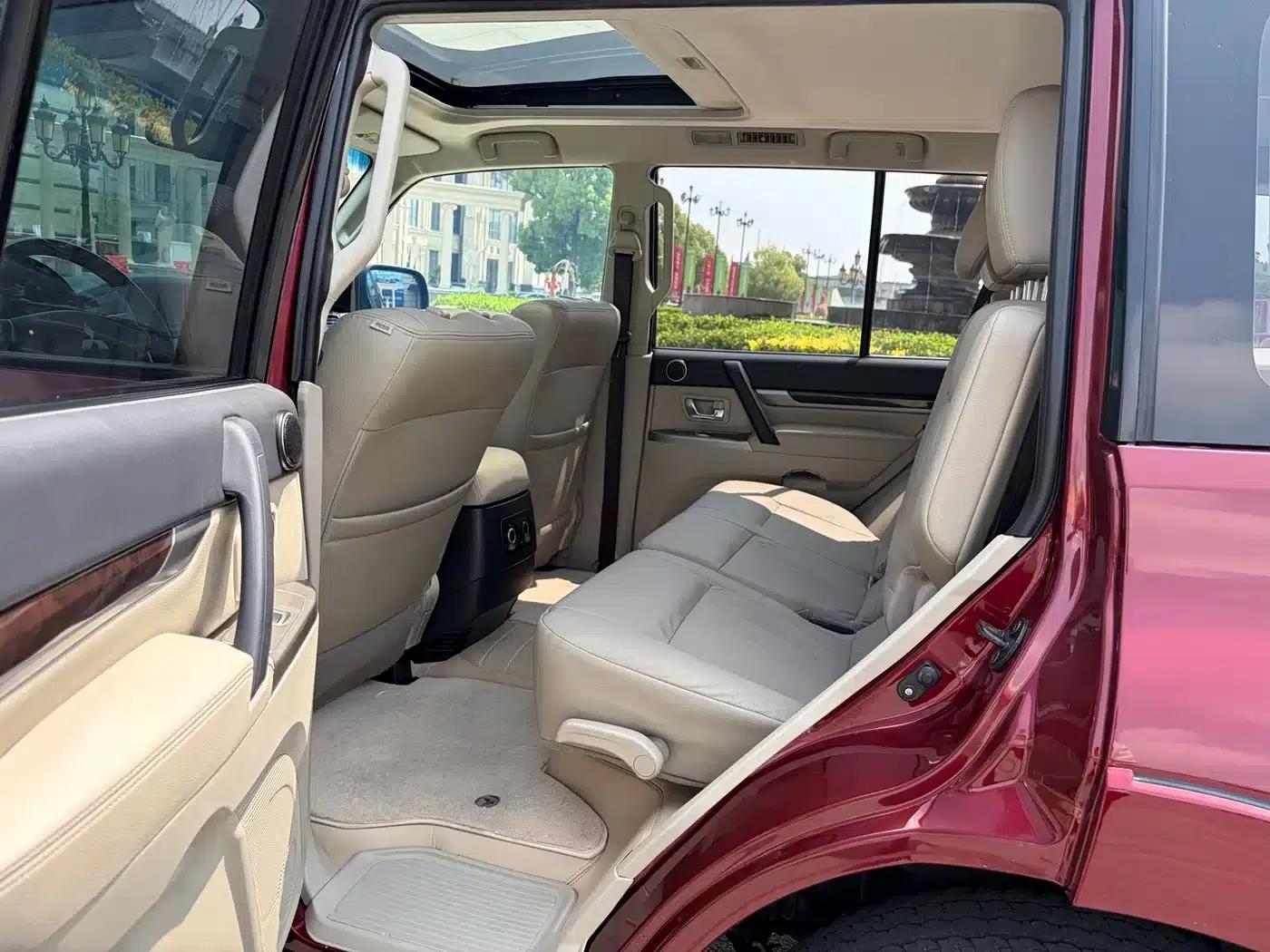 2018 Pajero (Imported) V97 3.8L Automatic — миниатюра 6