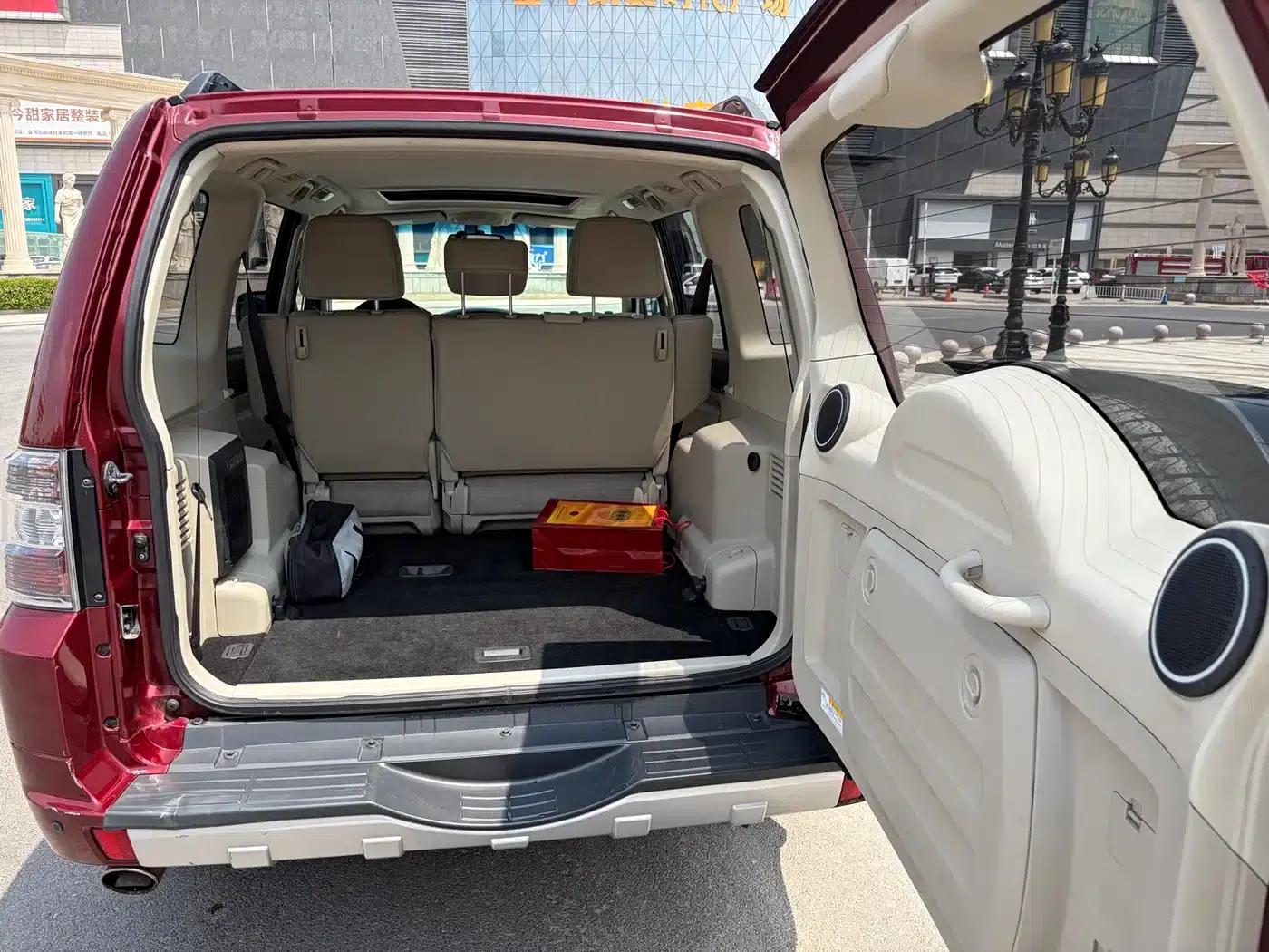 2018 Pajero (Imported) V97 3.8L Automatic — миниатюра 7