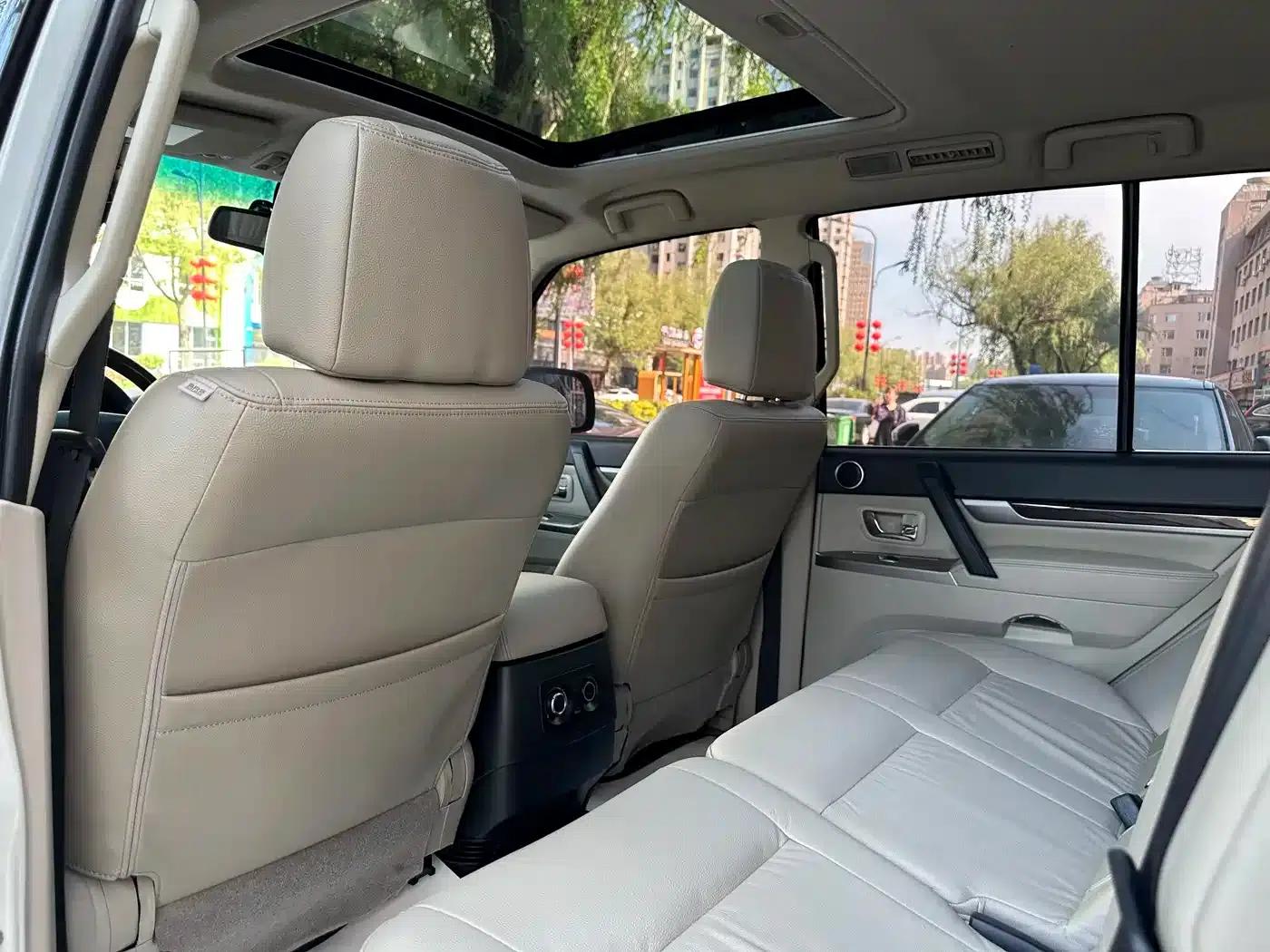2019 Pajero V97 (Imported) 3.8L Middle East Version — миниатюра 20