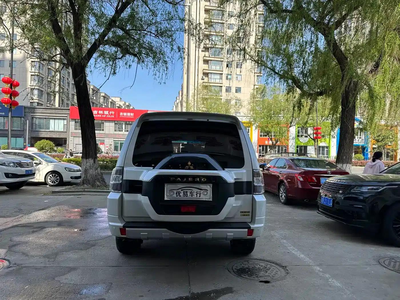 2019 Pajero V97 (Imported) 3.8L Middle East Version — миниатюра 6