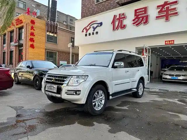2019 Pajero V97 (Imported) 3.8L Middle East Version