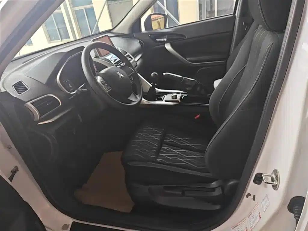 Eclipse Cross 2018 1.5T Manual 2WD Youth Edition — миниатюра 15