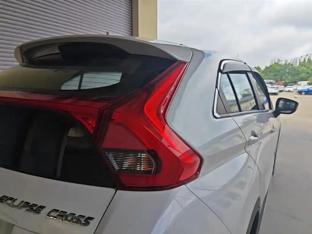 Eclipse Cross 2018 1.5T Manual 2WD Youth Edition — миниатюра 8