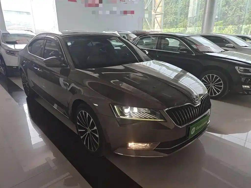 Superb 2016 TSI330 DSG Smart Edition — миниатюра 4