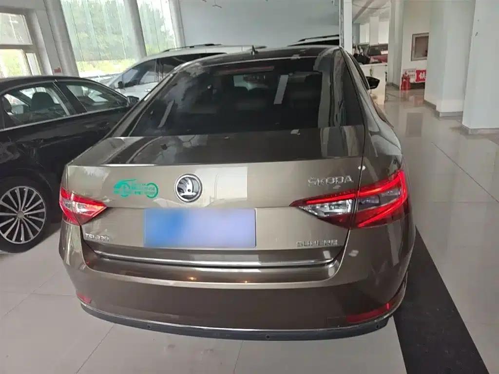 Superb 2016 TSI330 DSG Smart Edition — миниатюра 6