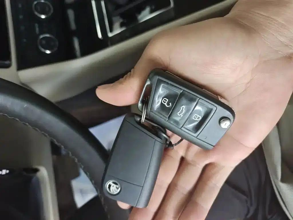 Superb 2016 TSI330 DSG Smart Edition — миниатюра 9