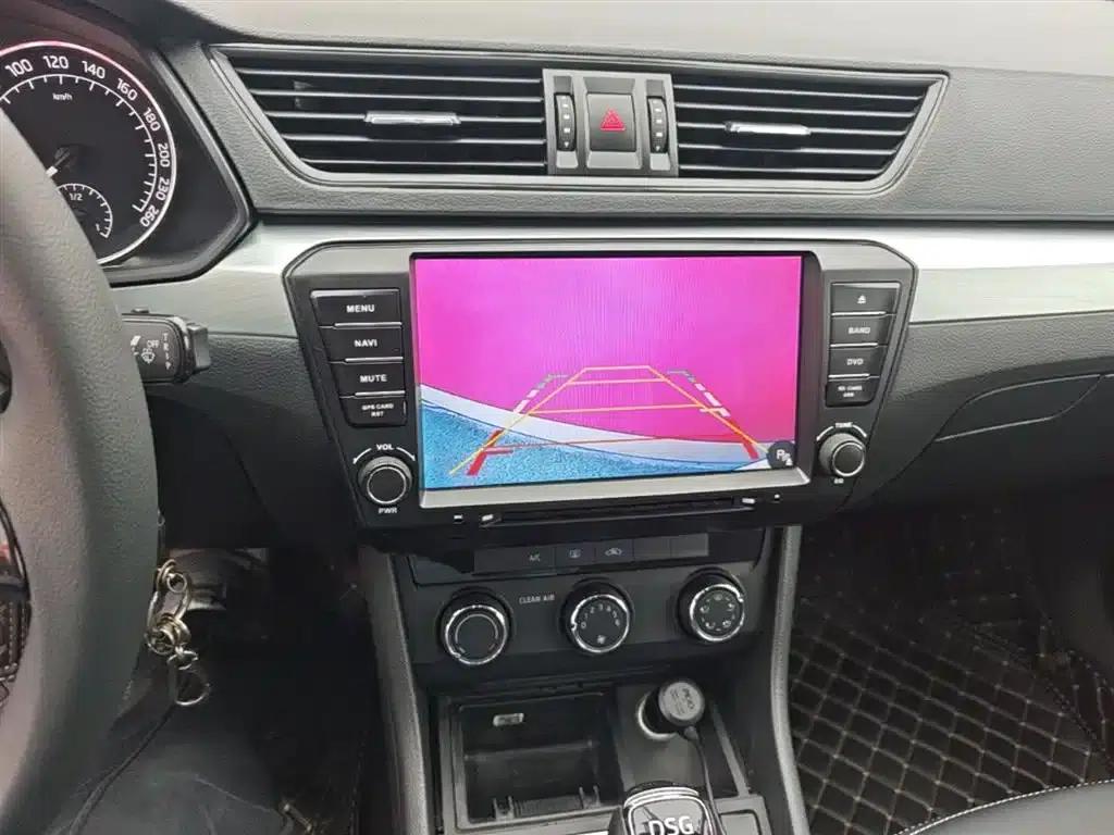 Superb 2013 1.8TSI Automatic Elite Edition — миниатюра 13