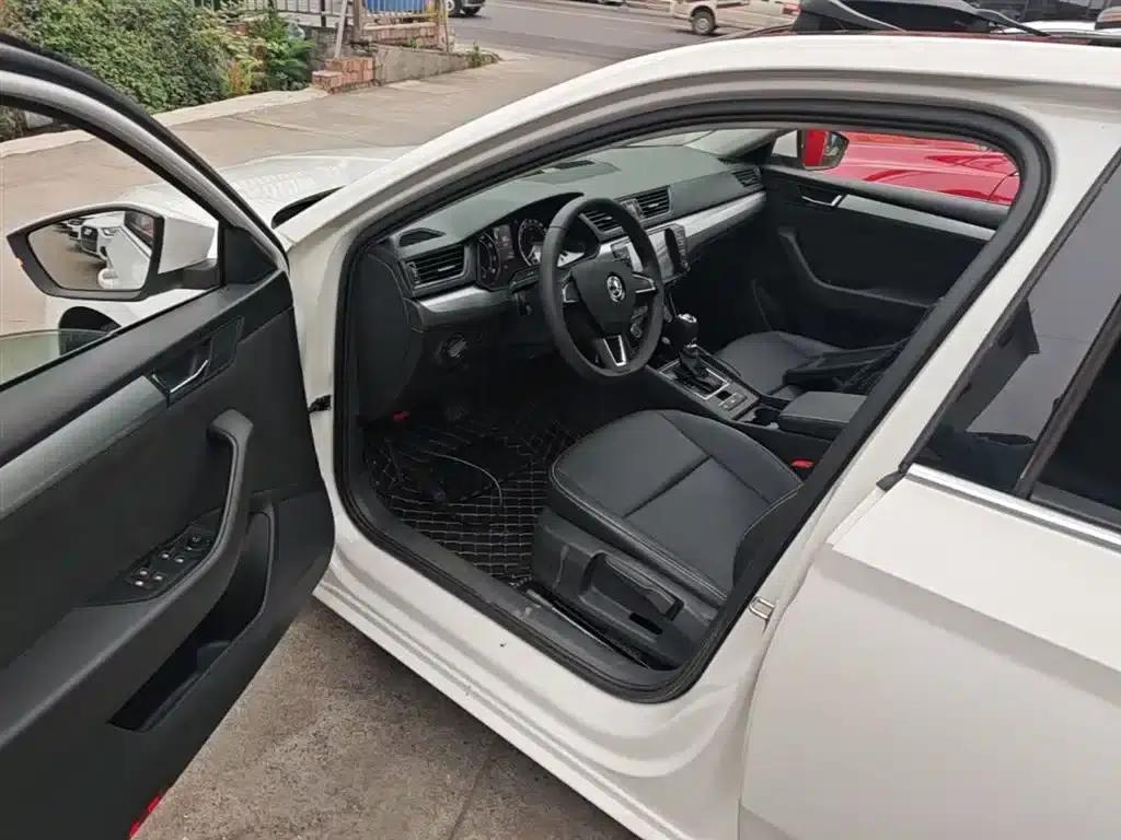 Superb 2013 1.8TSI Automatic Elite Edition — миниатюра 16