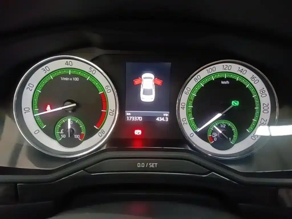 Superb 2018 TSI330 DSG Luxury Edition (National V Emission Standard) — миниатюра 12