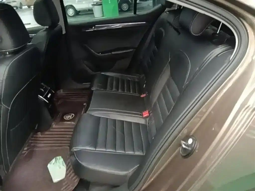 Superb 2018 TSI330 DSG Luxury Edition (National V Emission Standard) — миниатюра 17