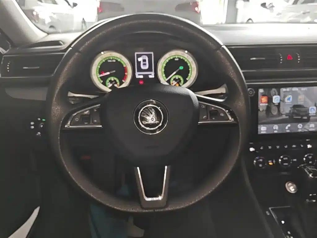 Superb 2019 TSI280 DSG Comfort Edition — миниатюра 11