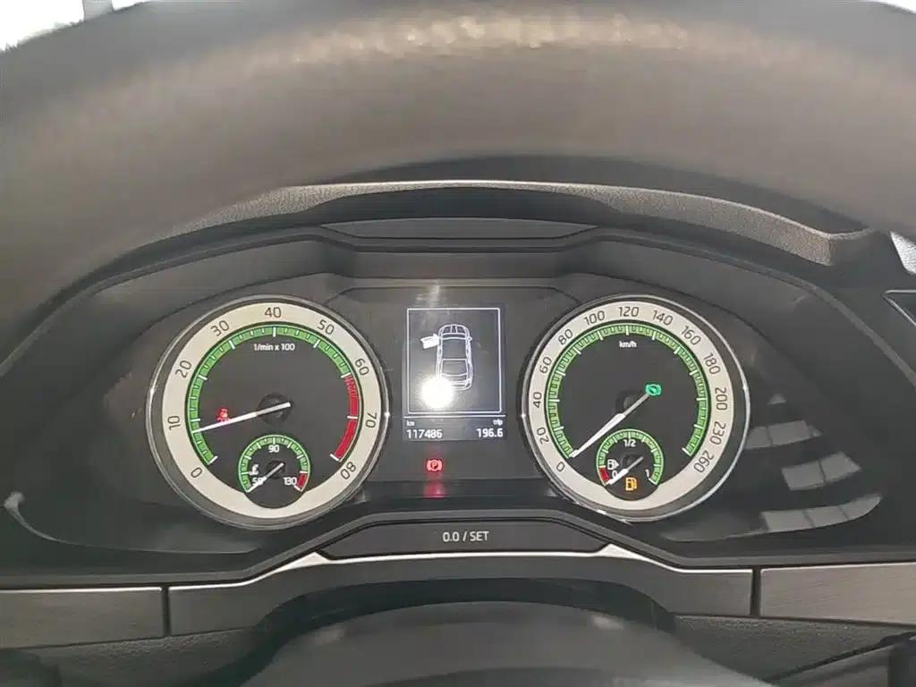 Superb 2019 TSI280 DSG Comfort Edition — миниатюра 12