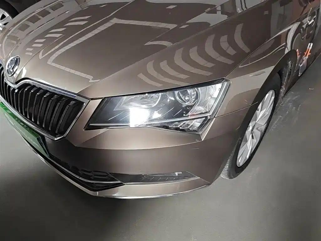 Superb 2019 TSI280 DSG Comfort Edition — миниатюра 24
