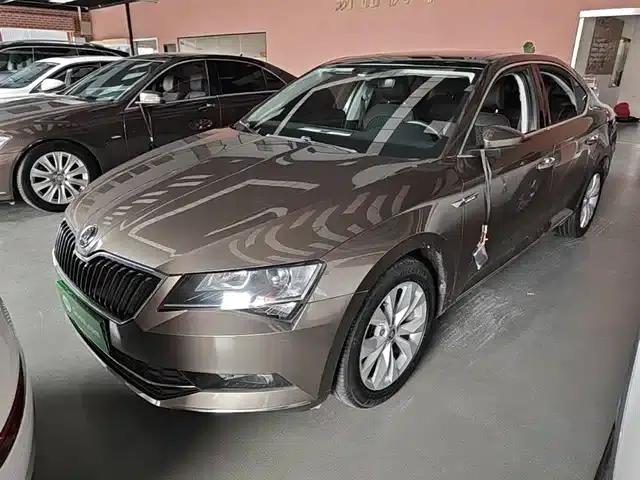 Superb 2019 TSI280 DSG Comfort Edition