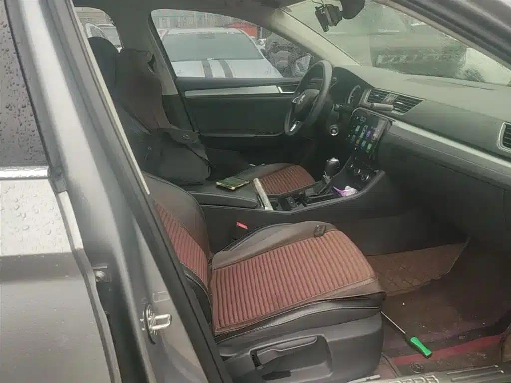 Superb 2018 TSI280 DSG Comfort Edition (National V Emission Standard) — миниатюра 25