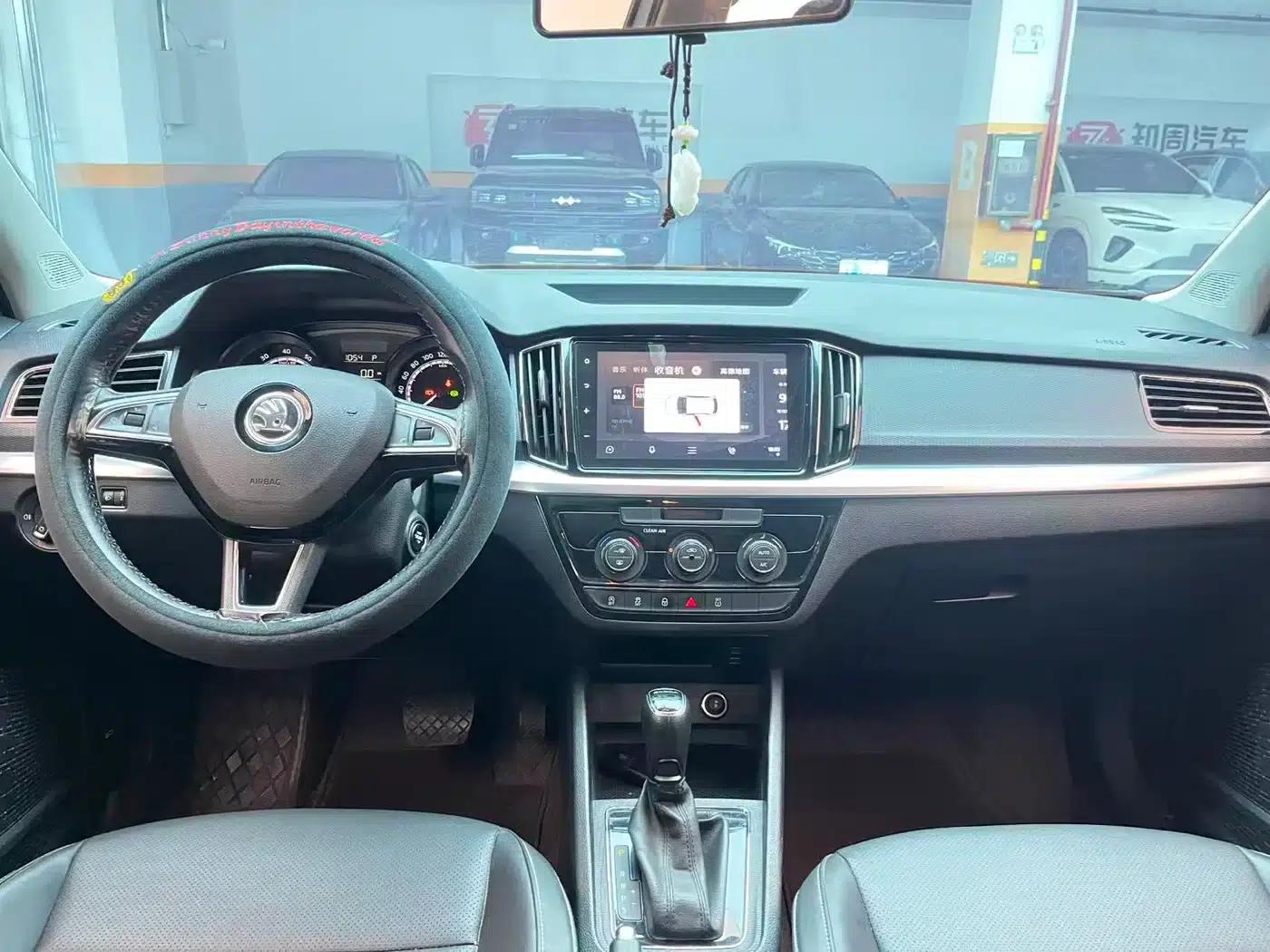 Kamiq 2023 1.5L Automatic Comfort Edition — миниатюра 8