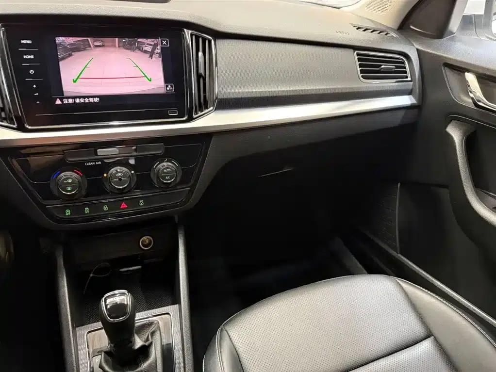 Kamiq 2022 1.5L Automatic Comfort Edition — миниатюра 12