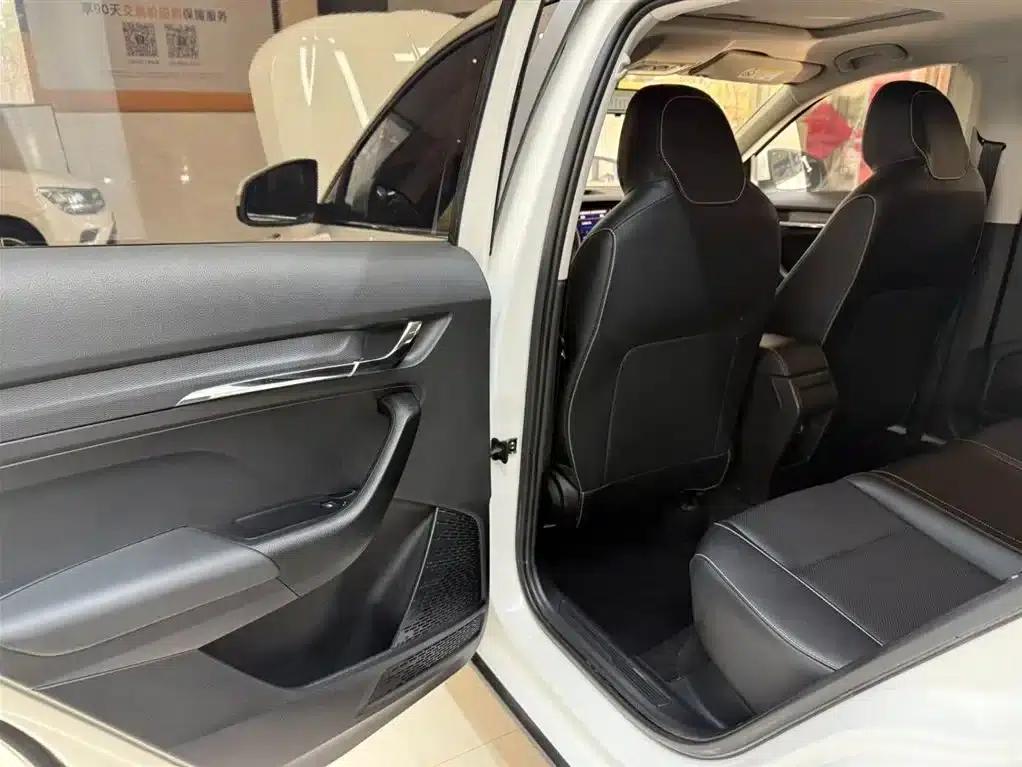 Kamiq 2022 1.5L Automatic Comfort Edition — миниатюра 17