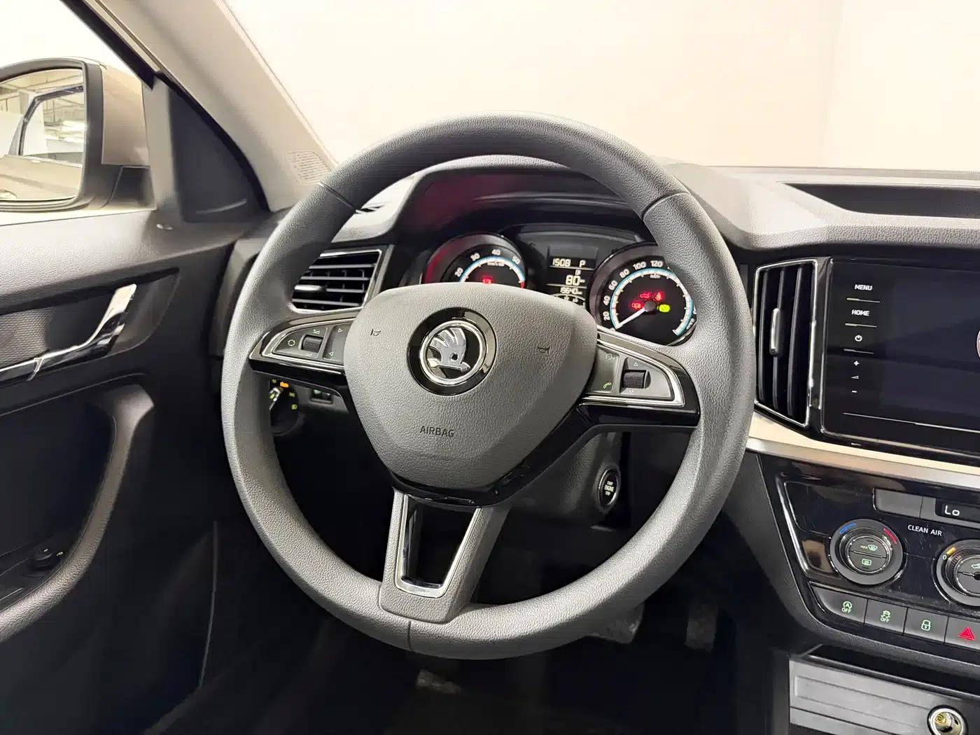 Kamiq 2022 1.5L Automatic Comfort Edition — миниатюра 12