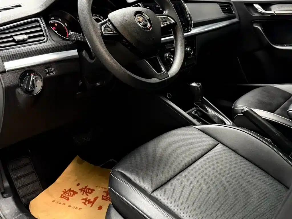 Kamiq 2022 1.5L Automatic Comfort Edition — миниатюра 6