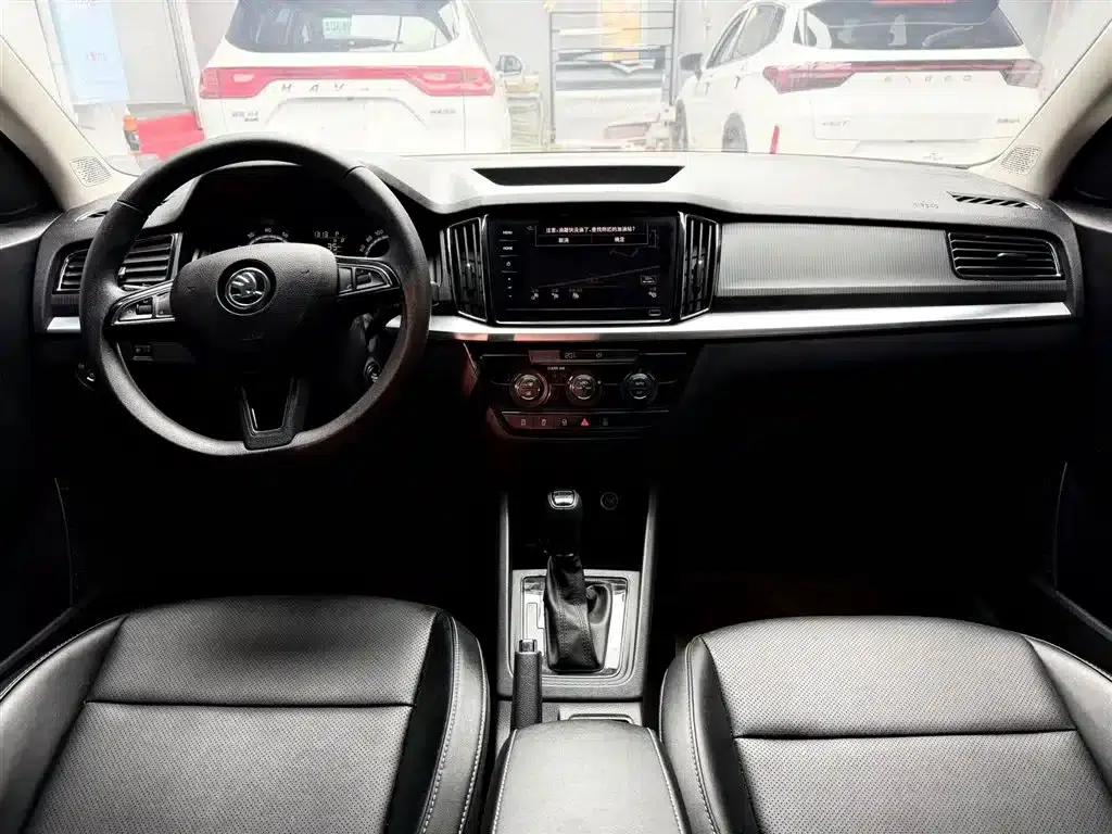 Kamiq 2022 1.5L Automatic Comfort Edition — миниатюра 7