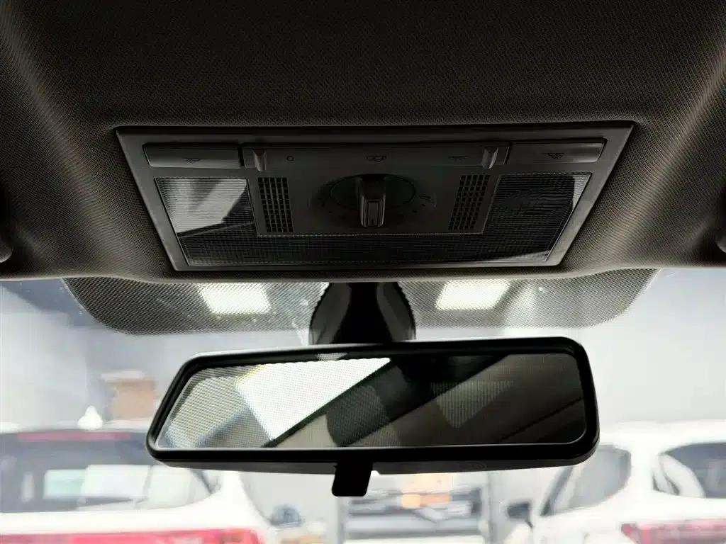 Kamiq 2022 1.5L Automatic Comfort Edition — миниатюра 9