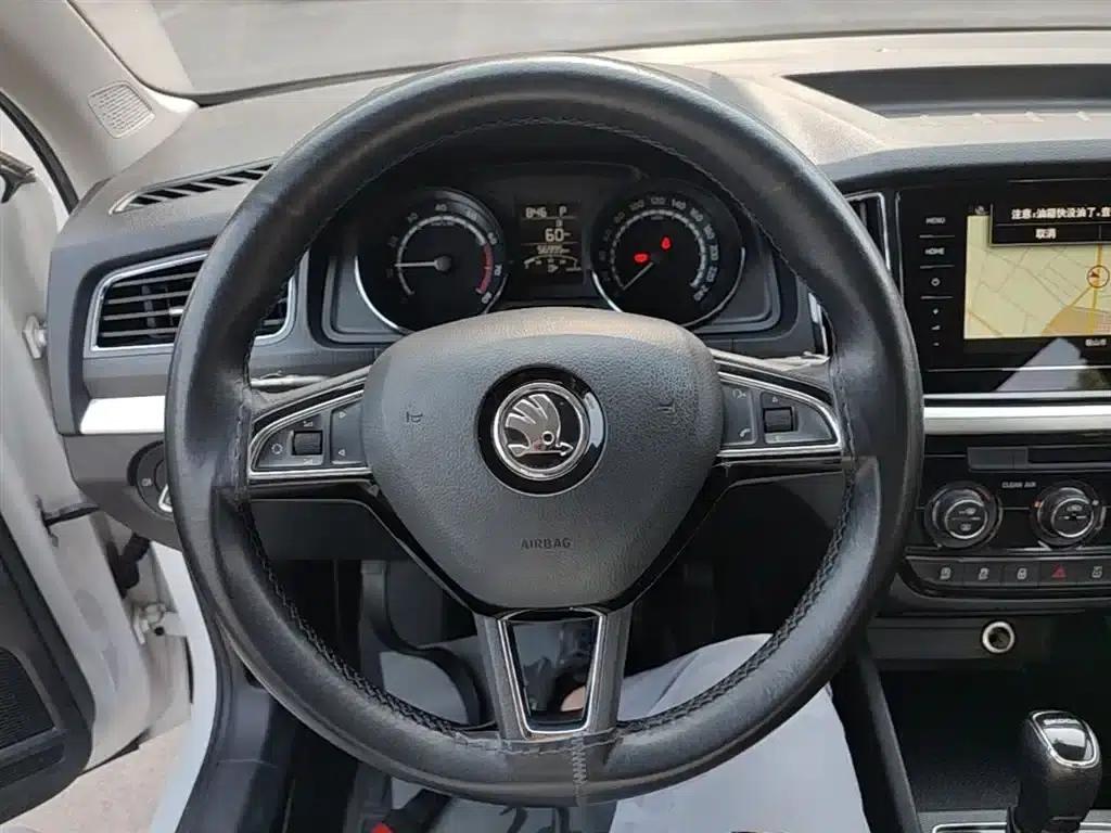 Kamiq 2020 1.5L Automatic Comfort Edition — миниатюра 11