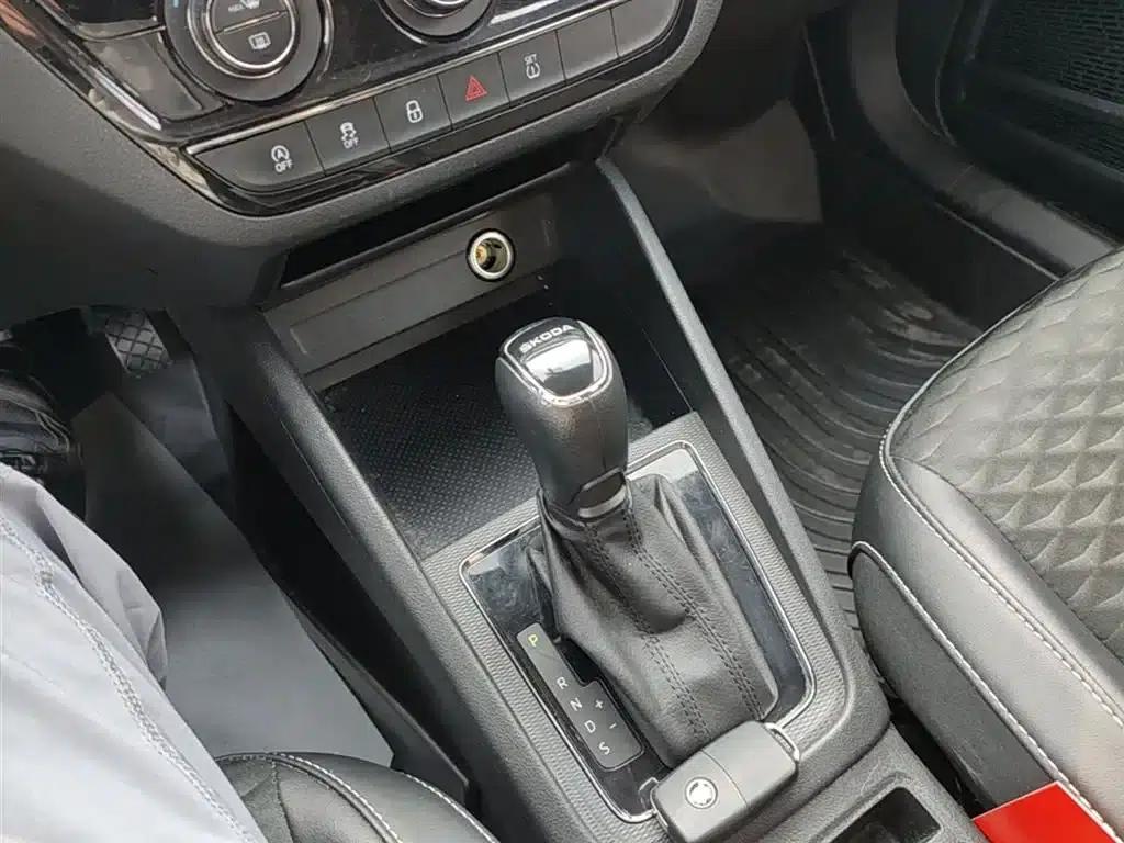 Kamiq 2020 1.5L Automatic Comfort Edition — миниатюра 14