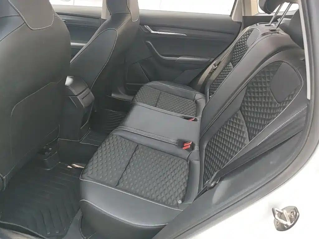 Kamiq 2020 1.5L Automatic Comfort Edition — миниатюра 17