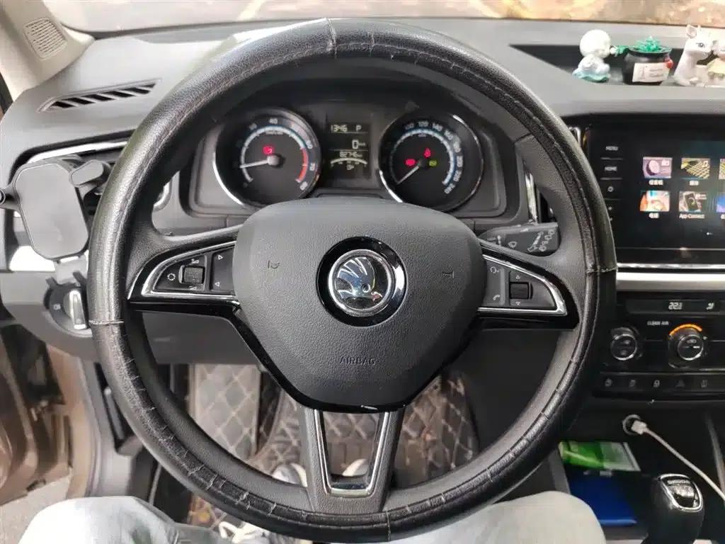 Kamiq 2020 1.5L Automatic Comfort Edition — миниатюра 3