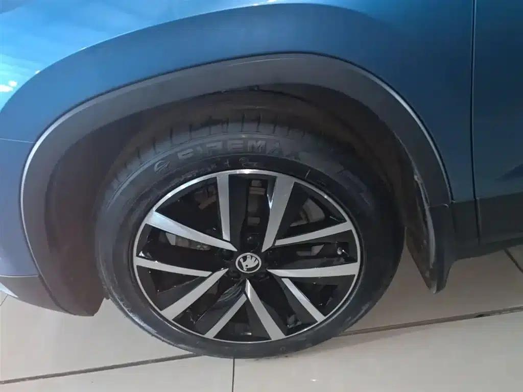 Kamiq 2020 1.5L Automatic Comfort Edition — миниатюра 23