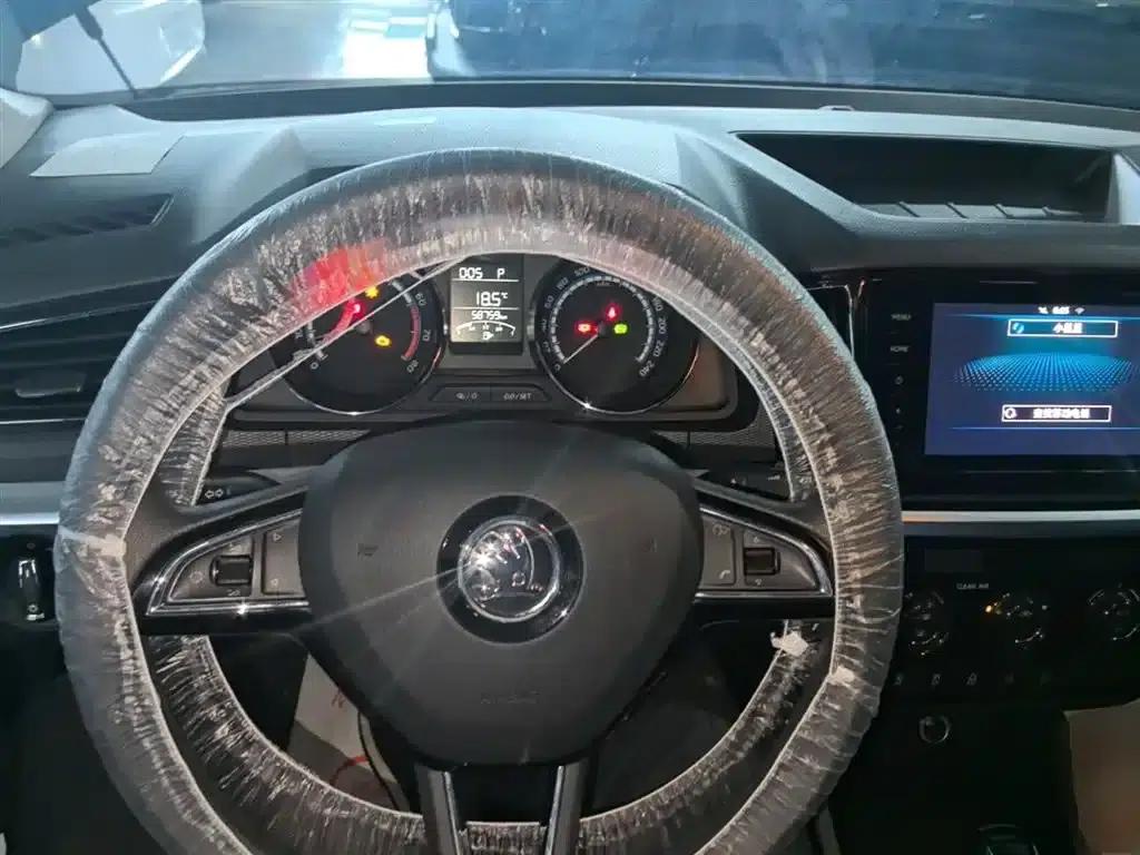 Kamiq 2020 1.5L Automatic Comfort Edition — миниатюра 10
