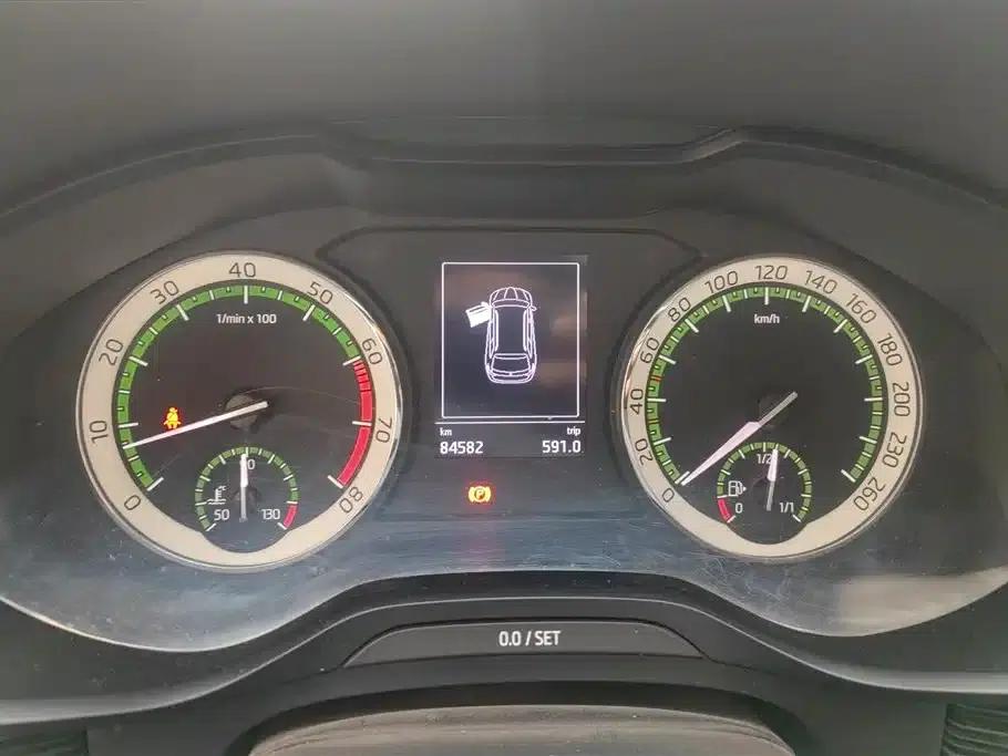 2017 Kodiaq TSI330 5-seater 2WD Luxury Edition — миниатюра 14
